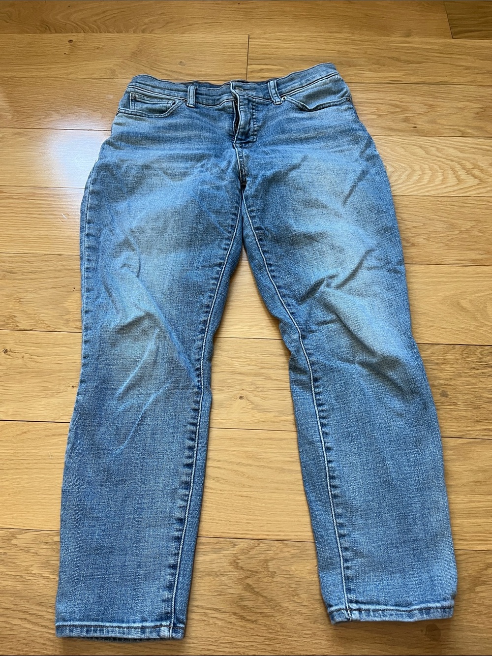 Lucky Jeans Mid Rise Crop